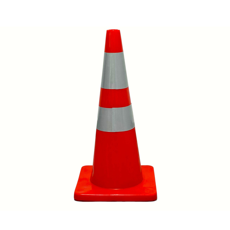 Cône de sécurité routière en PVC à haute élasticité avec base en caoutchouc lestée en option pour le contrôle routier par tous les temps et l'isolation des risques