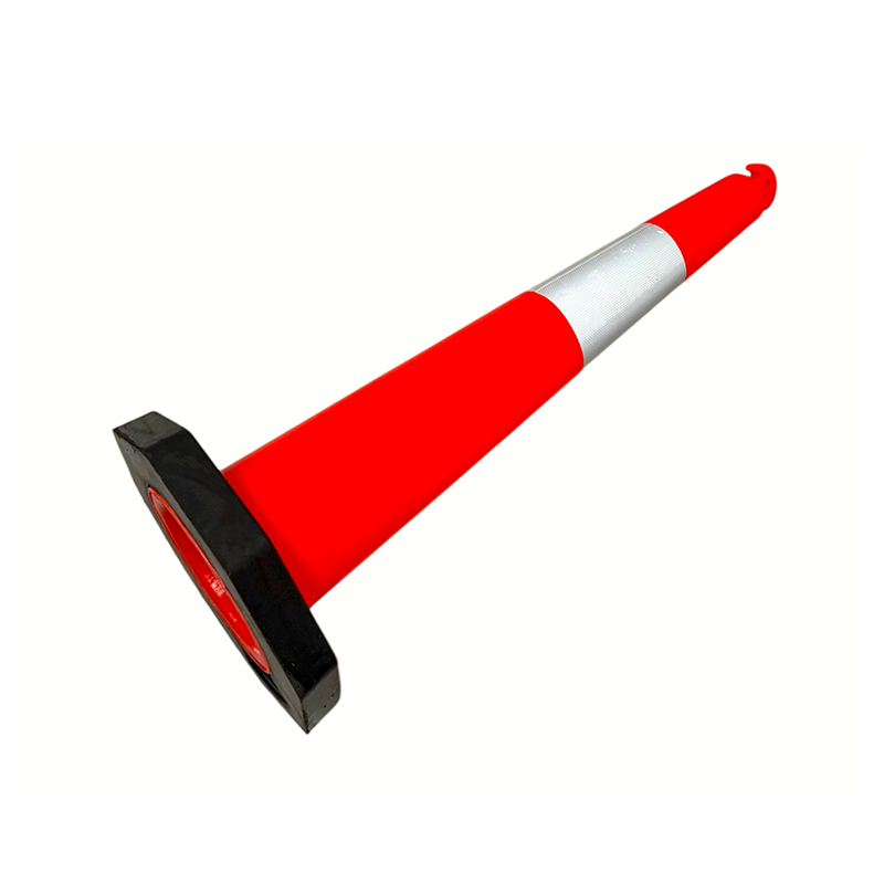 Cône de signalisation portatif en PVC haute flexibilité T-TOP pour périmètres de construction