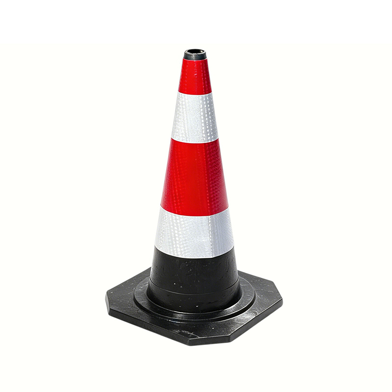 Cône de signalisation industriel en caoutchouc robuste de plusieurs tailles pour une solution de sécurité routière rentable