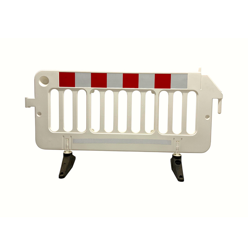 Garde-corps pour piétons à verrouillage intégré moulé par soufflage, rotatif et robuste, de type support