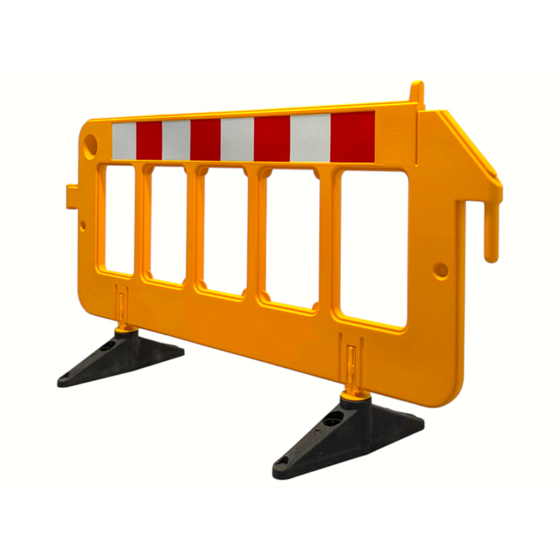 Garde-corps pour piétons à verrouillage intégré moulé par soufflage, rotatif et robuste, de type support