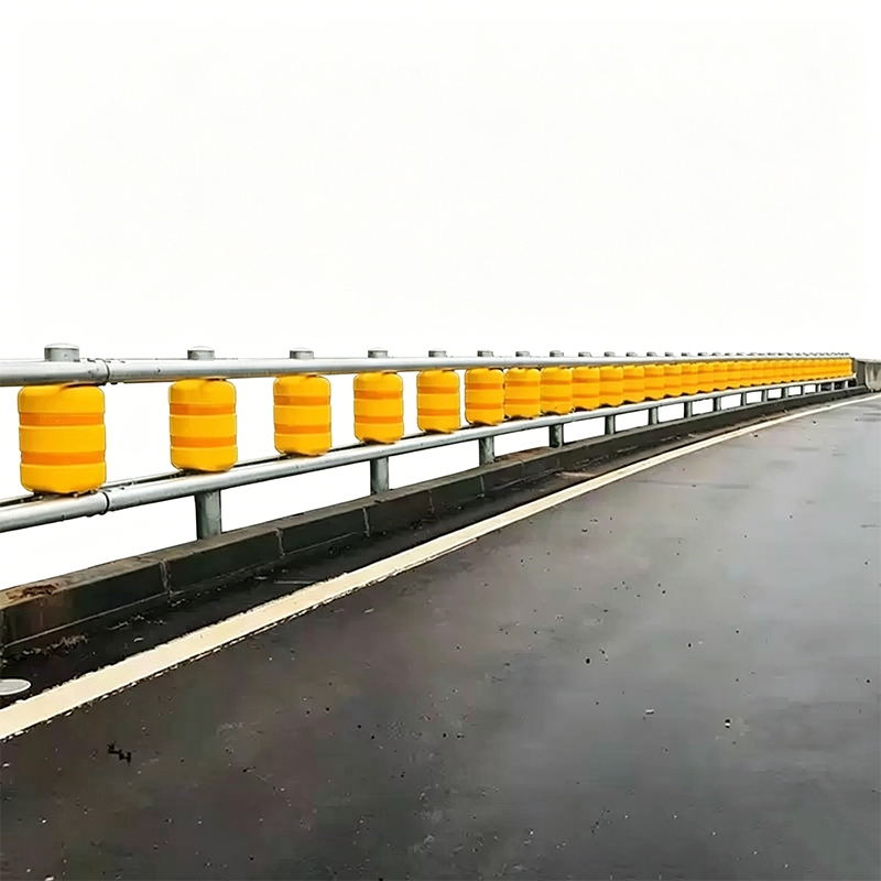 Barrière à rouleaux d'autoroute à absorption d'énergie pour les courbes pointues