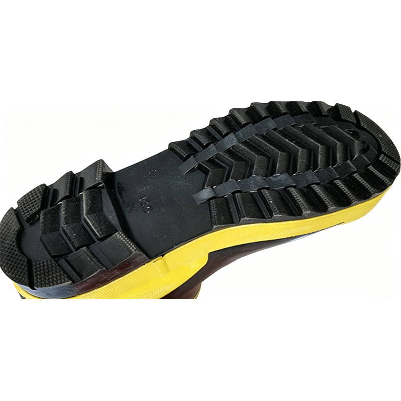 Combinaison de protection chimique semi-fermée de type respirateur